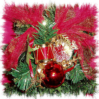 BEAUTIFUL CHRISTMAS ORNAMENT