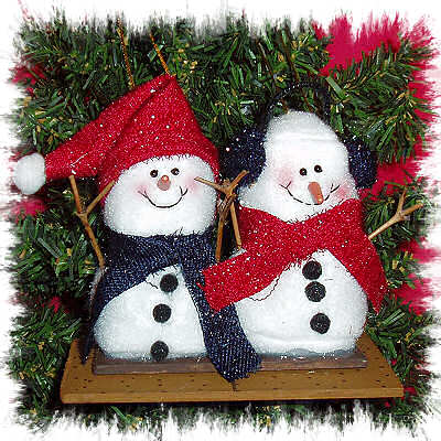SNOWMAN & SMORES COUPLE ORNAMENT