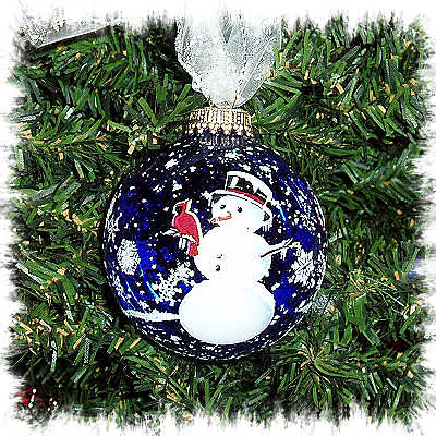 GLASS SNOWMAN ORNAMENT