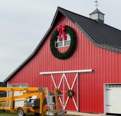 8 Foot LED Wreath - Customer Image