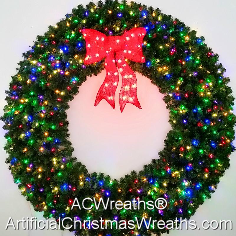 Indoor/Outdoor Electric Lighted Wreath Holiday Decoration